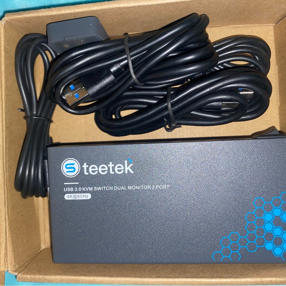 Black USB 3.0 KVM Switch Dual Monitor 2 Port